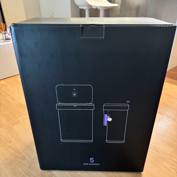 simplehuman Stainless Steel Trash Can - Picture 4 of 9